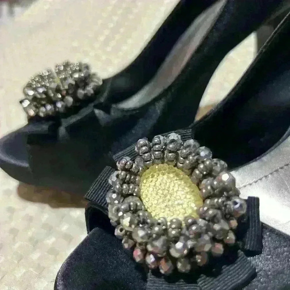 Apt 9 Womens Cindy Black Rhinestone Flower - Picture 6 of 11